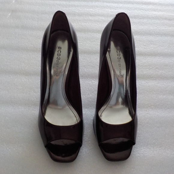BCBG Wine Colored OpenToe Patent Leather Heels - Picture 2 of 5